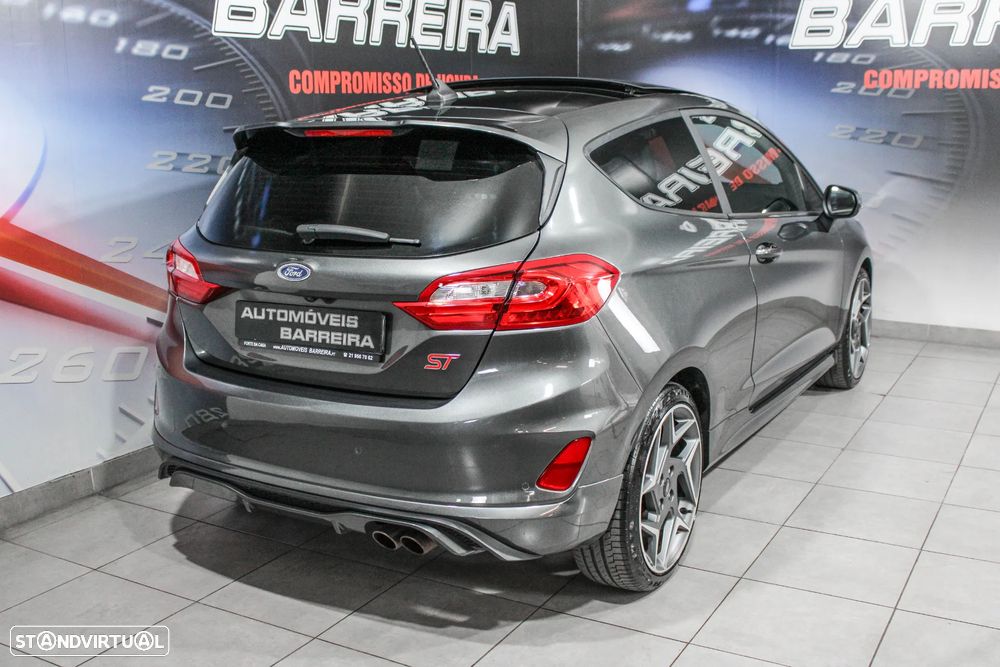 Ford Fiesta 1.5 EcoBoost S&S ST X - 24