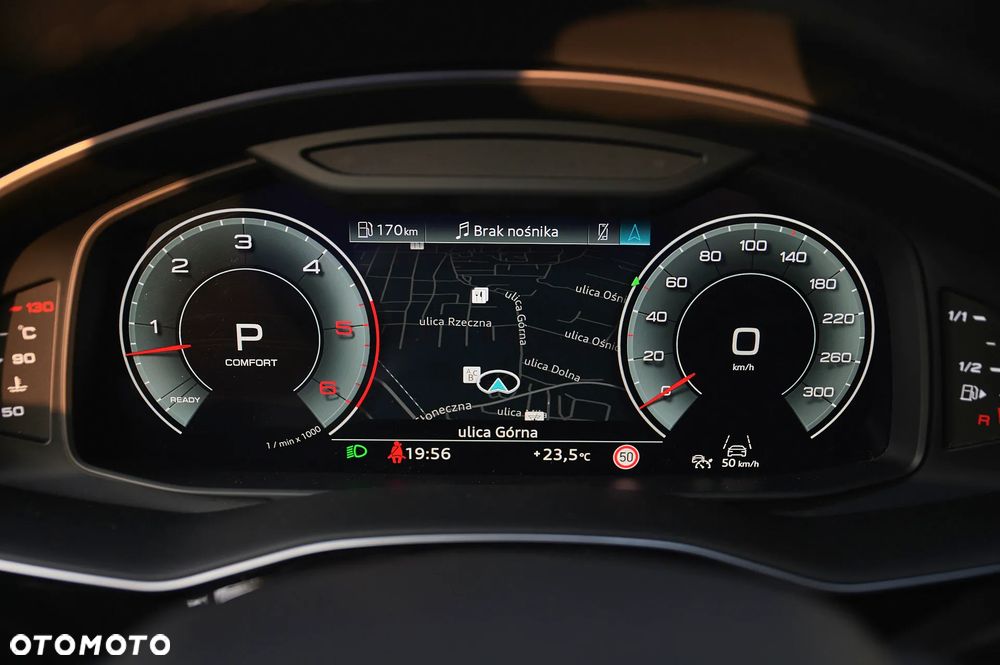 Audi Q8 - 30