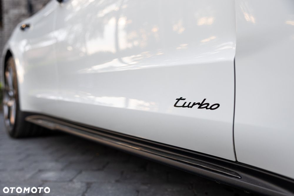 Porsche Panamera Turbo E-Hybrid PHEV - 14