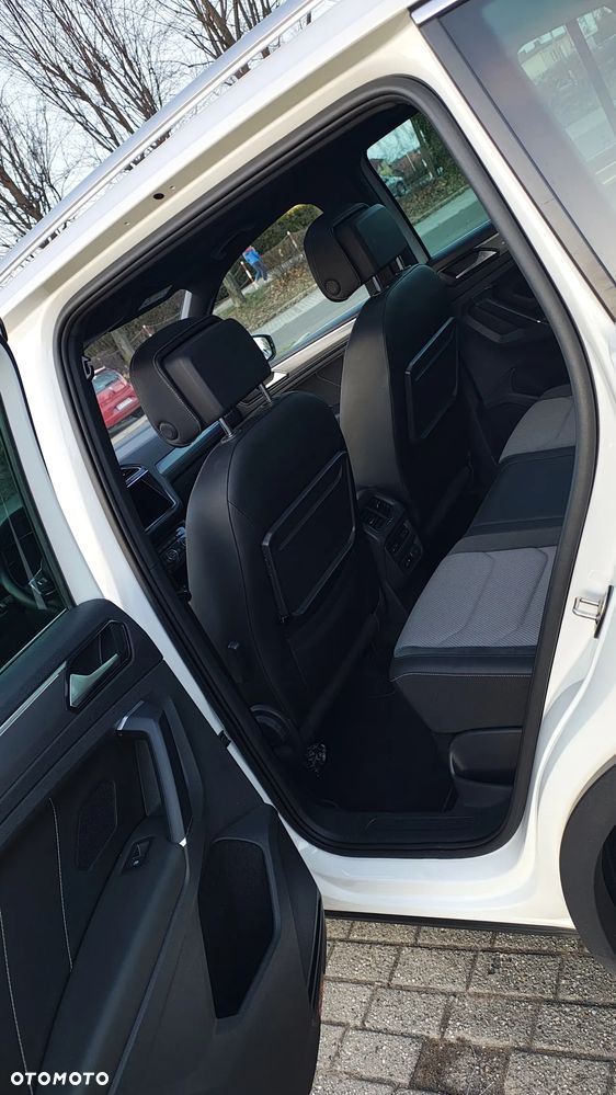 Volkswagen Tiguan - 23