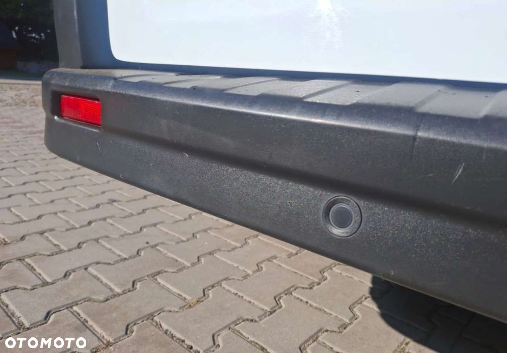 Renault Trafic - 38