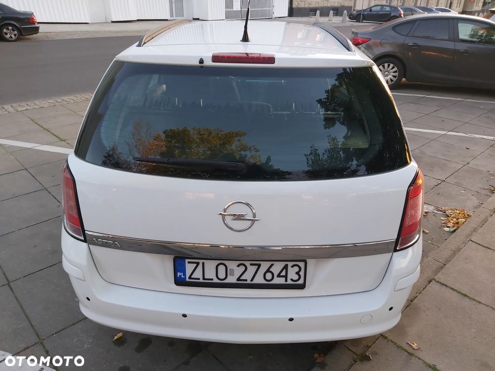 Opel Astra III 1.6 Enjoy - 11