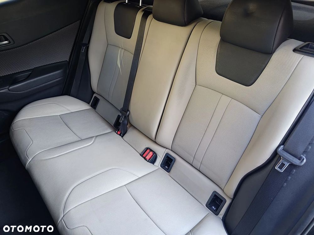 Toyota C-HR ver-2-0-hybrid-gr-sport - 25