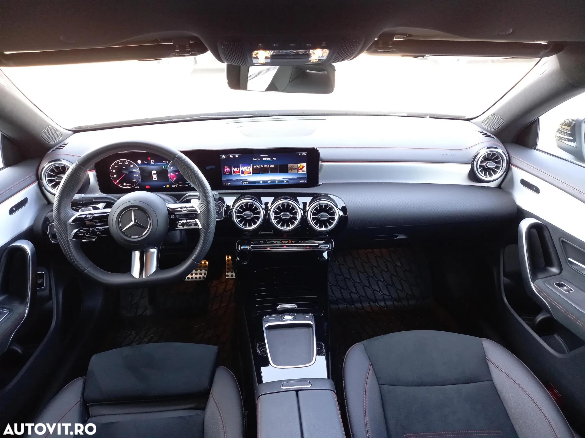 Mercedes-Benz CLA - 10