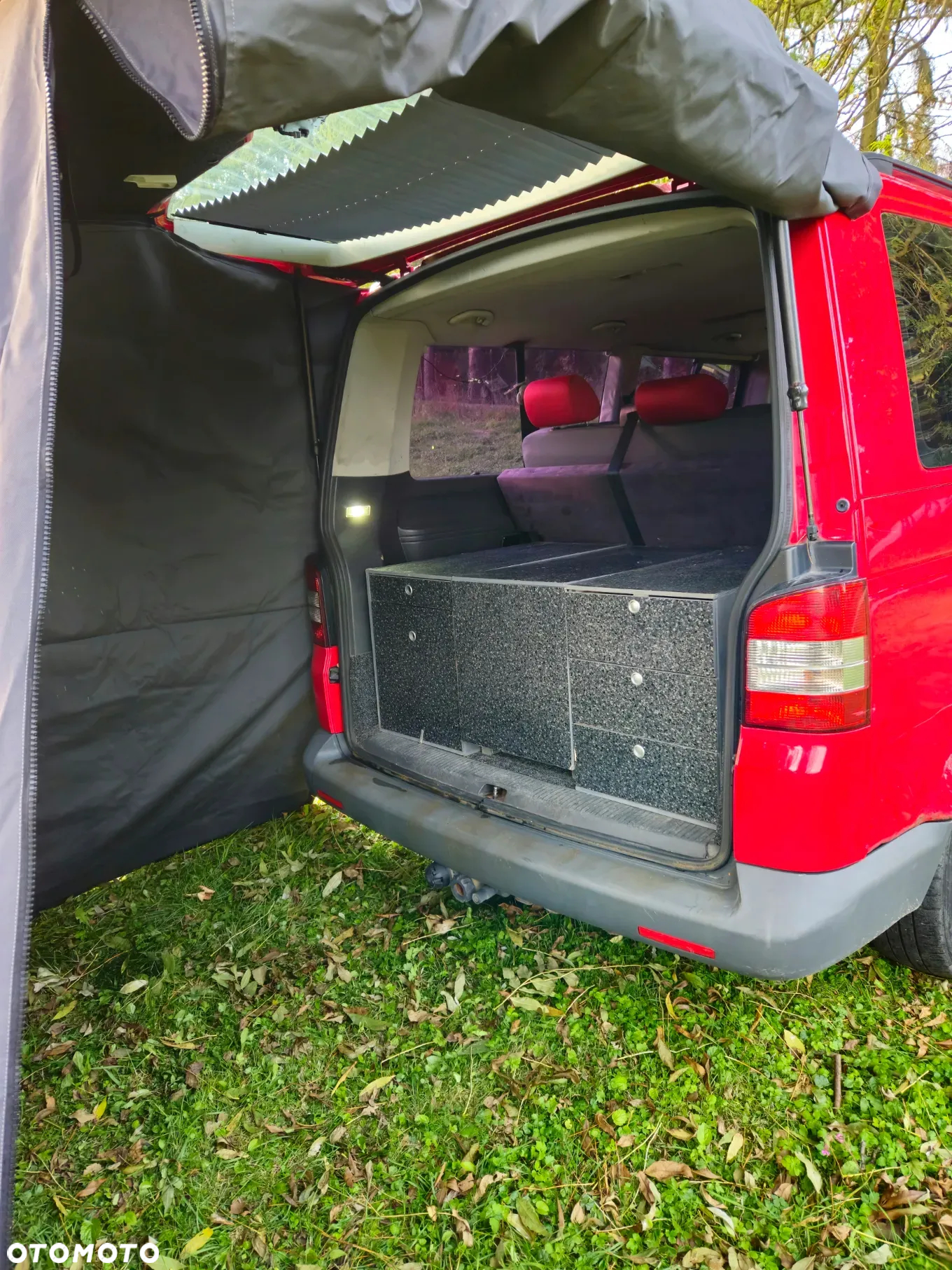 Volkswagen Caravelle - 17