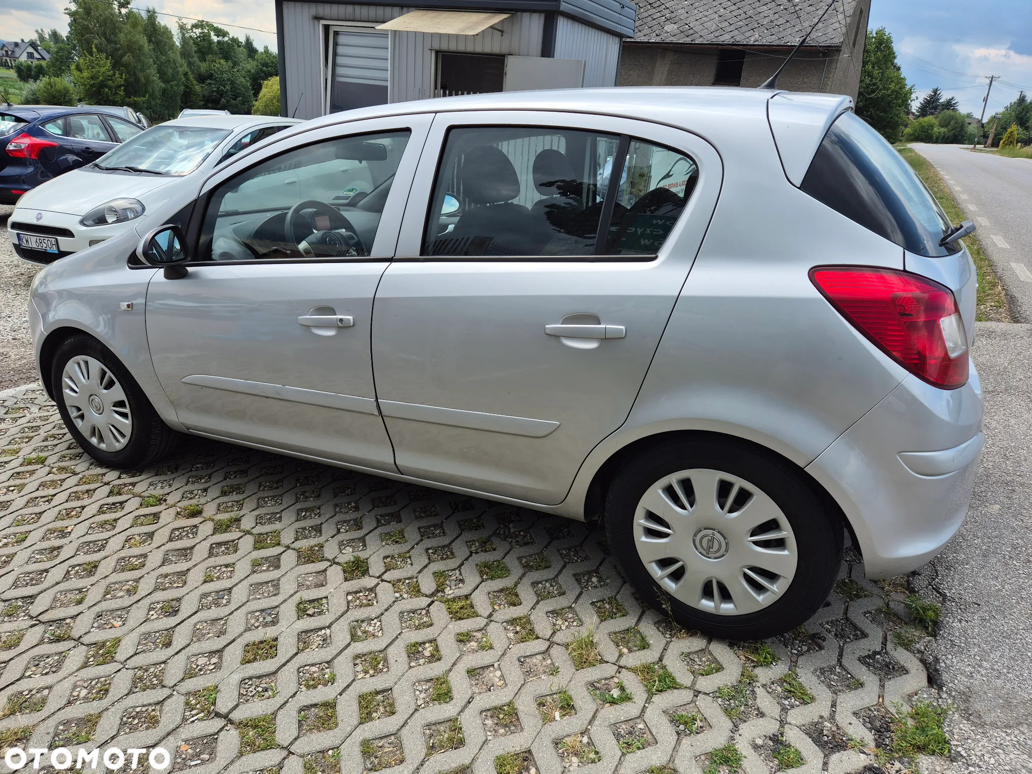 Opel Corsa 1.2 16V Cosmo - 4
