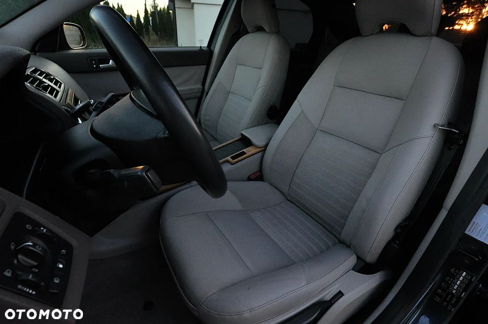 Volvo S40 2.0 RDesign Edition - 16