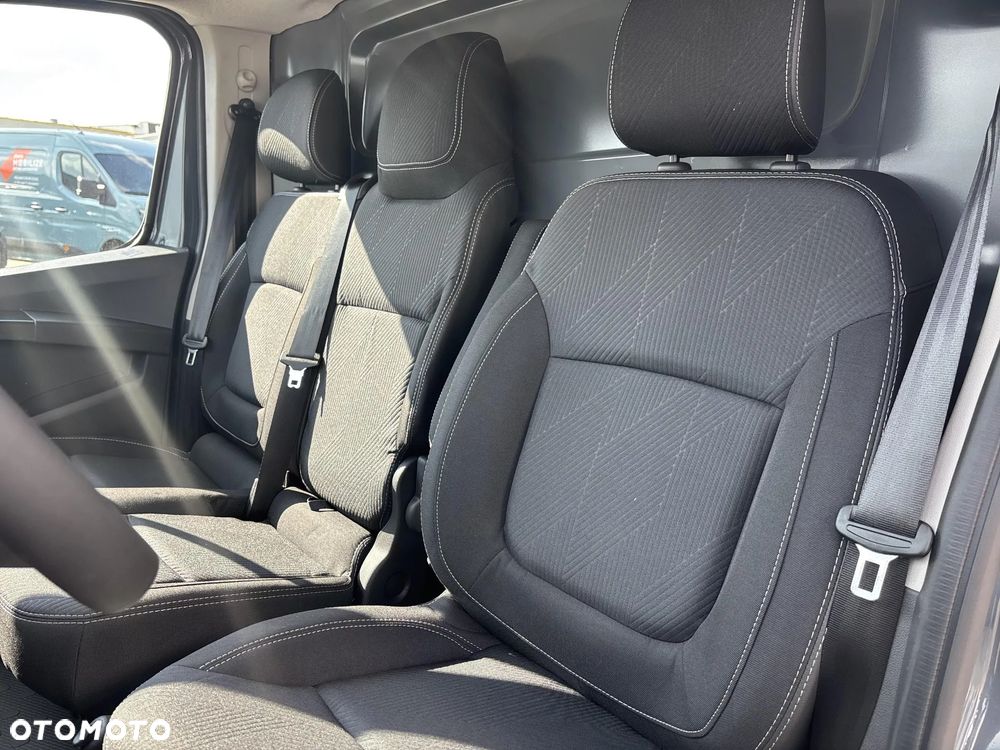Renault Trafic - 11