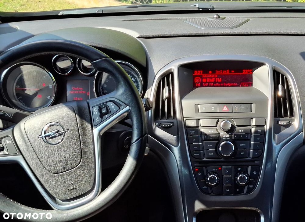 Opel Astra IV 1.7 CDTI Cosmo - 9