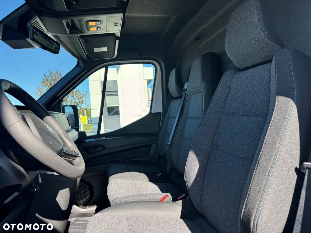 Renault Nowy Master - 19