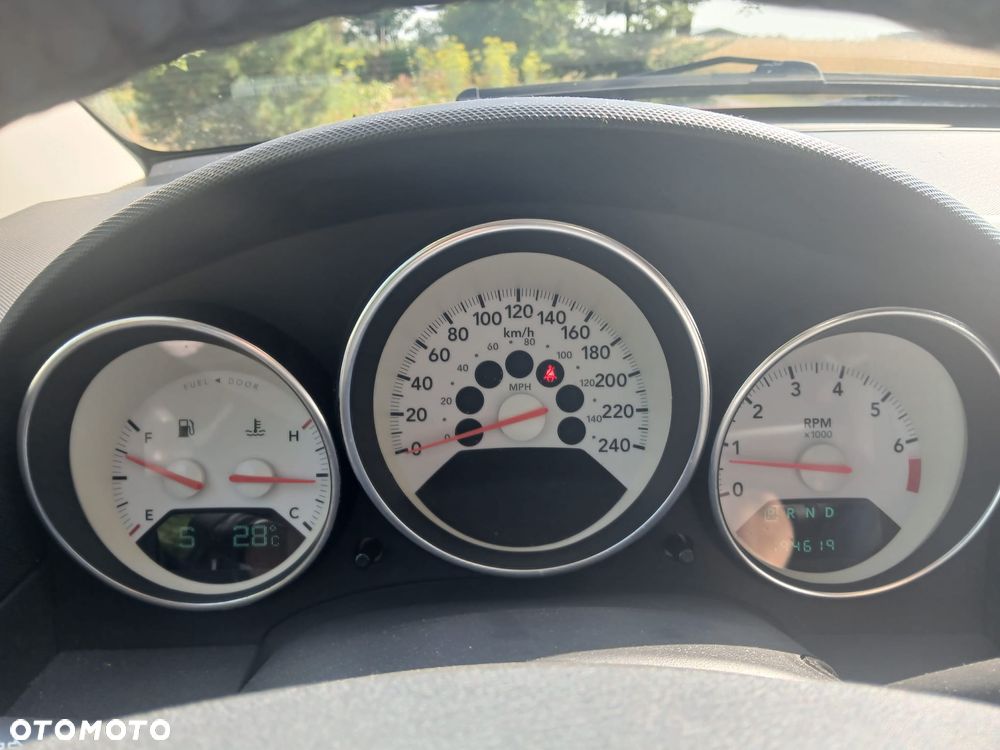 Dodge Caliber 2.0 SXT - 5