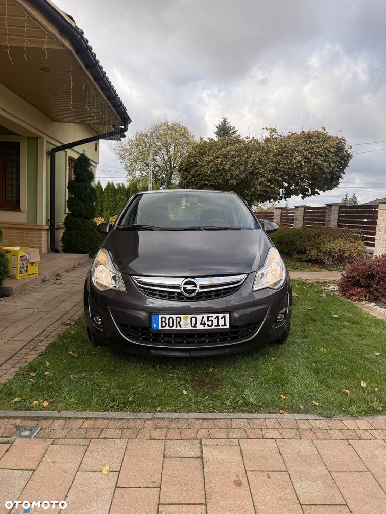 Opel Corsa 1.2 16V Cosmo - 18