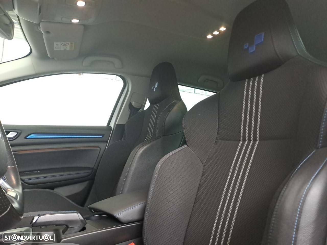 Renault Mégane 1.5 Blue dCi GT Line EDC - 9