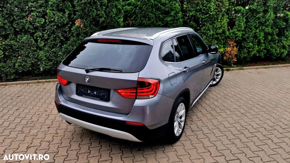 BMW X1 xDrive18d Sport Line - 3