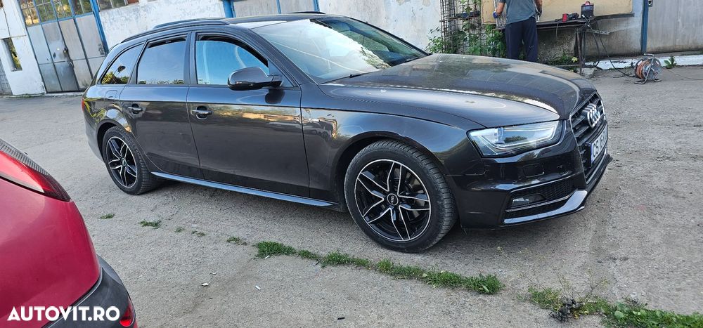 Audi A4 Avant 2.0 TDI DPF clean multitronic S line Sportpaket - 22