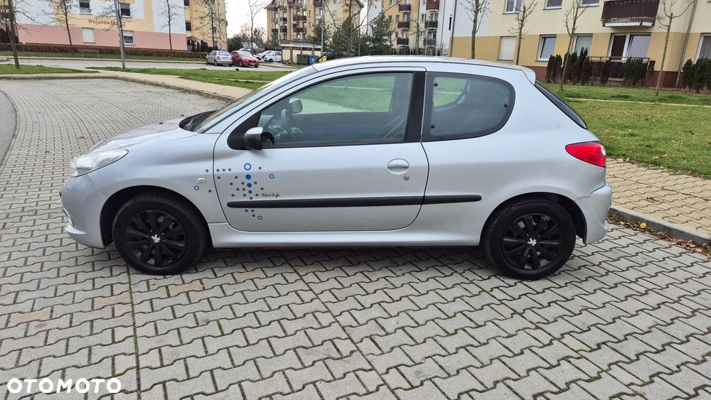 Peugeot 206 plus - 12