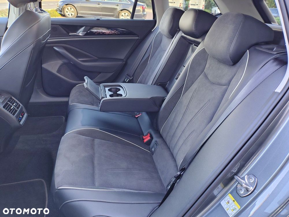 Volkswagen Passat 2.0 TDI SCR Style DSG - 19