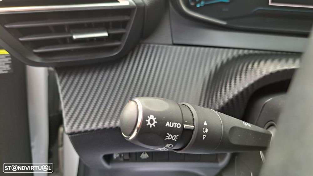 Peugeot e-208 50 kWh Allure - 41