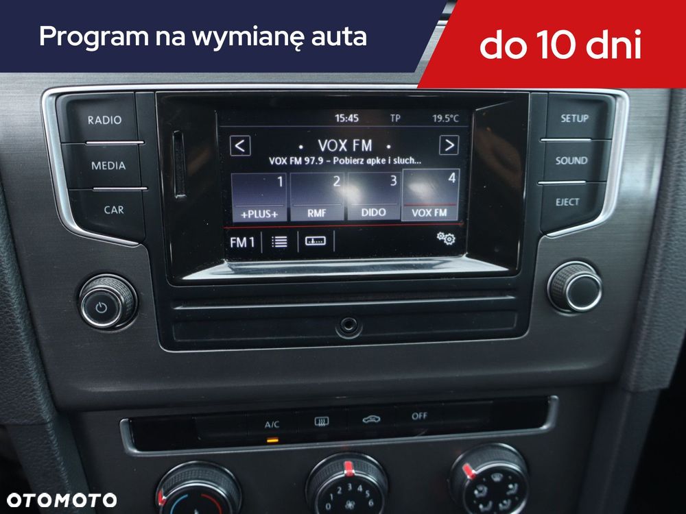 Volkswagen Golf - 14