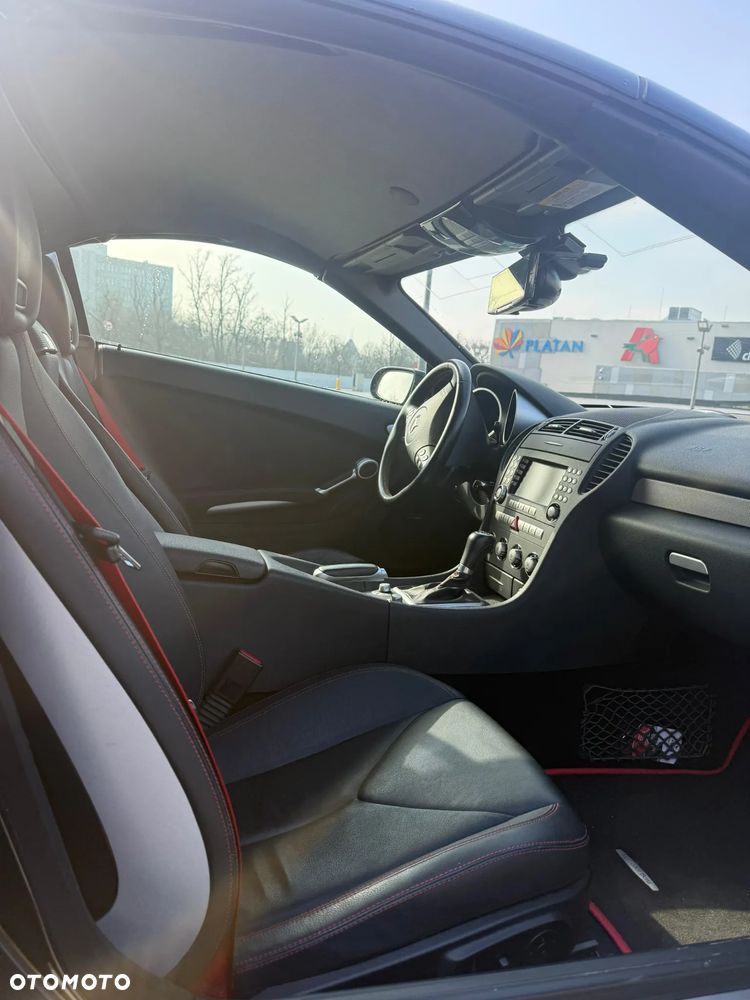 Mercedes-Benz SLK 350 7G-TRONIC Edition 10 - 29