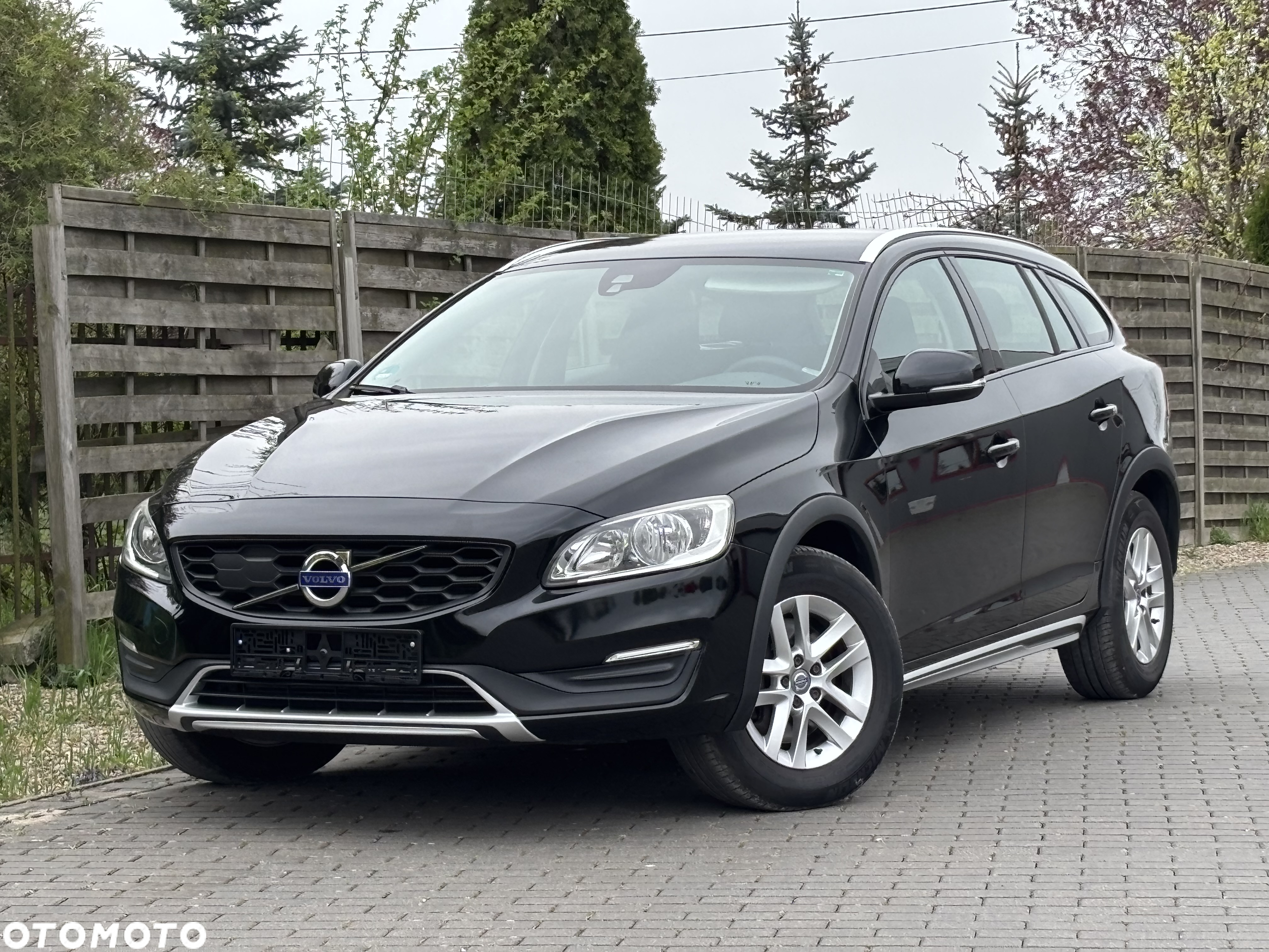 Volvo V60 Cross Country D3 Momentum - 3
