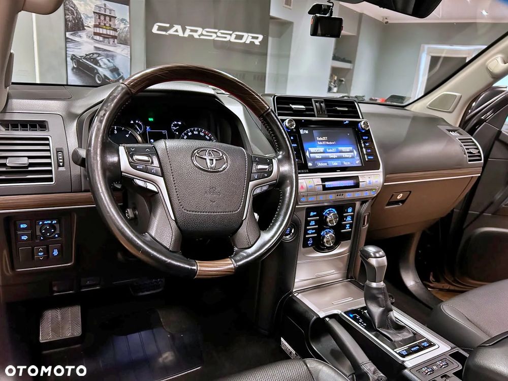 Toyota Land Cruiser LC 2.8 D-4D Invincible - 3