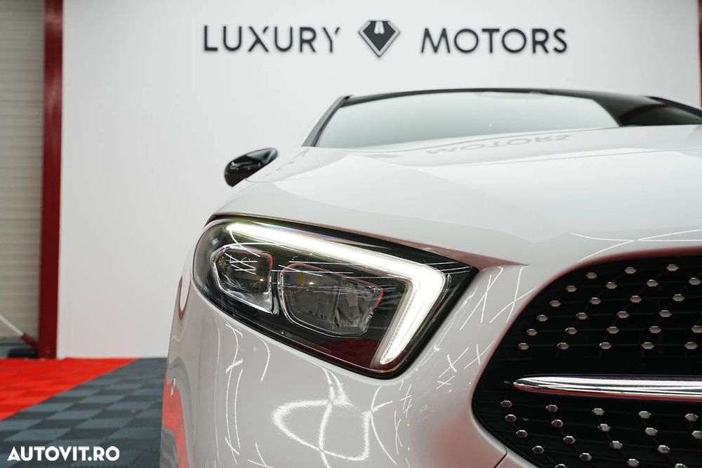 Mercedes-Benz A 250 e 8G-DCT Advanced AMG Line - 17