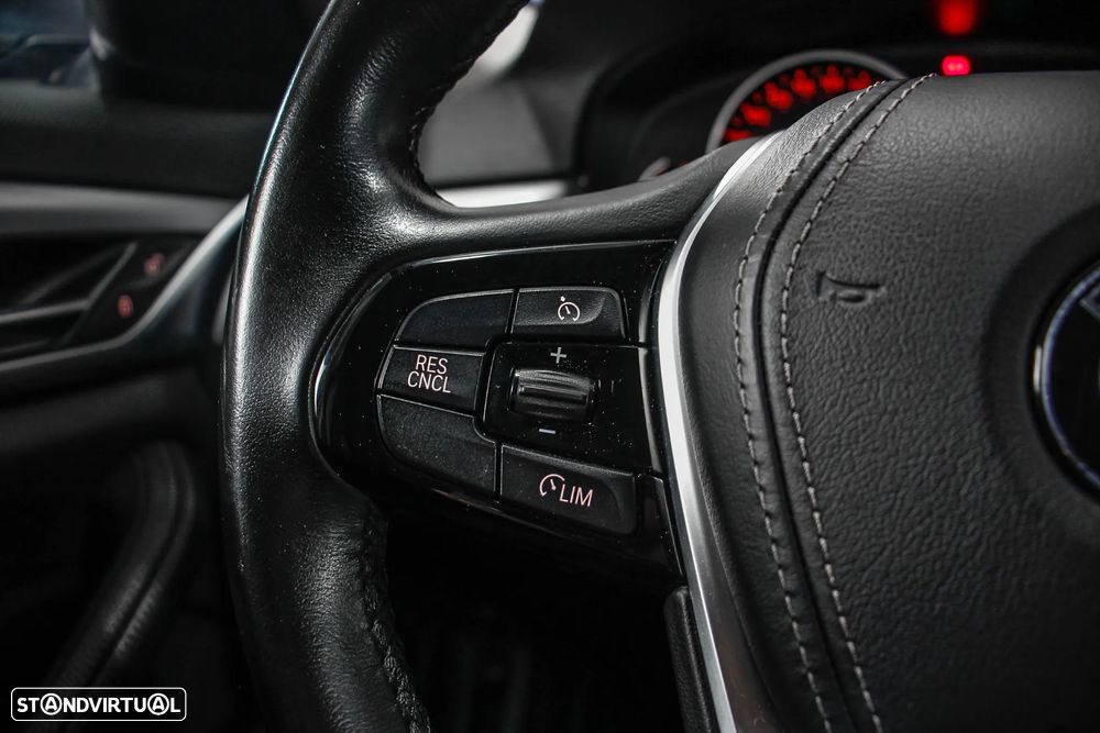 BMW 520 d Touring Aut. - 34