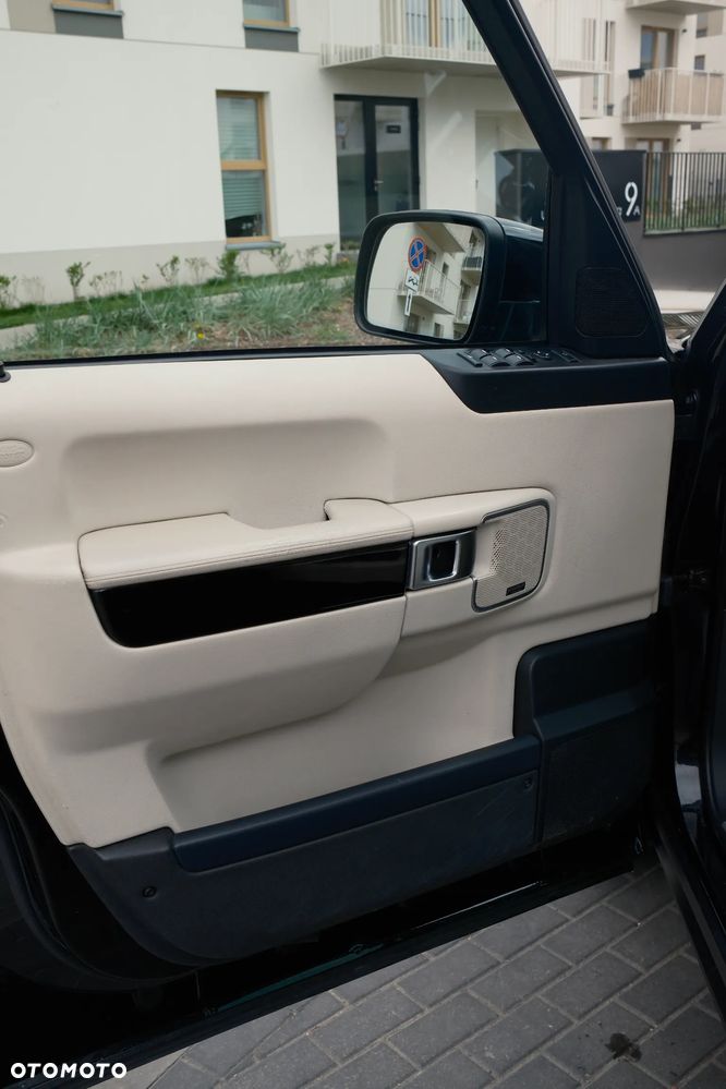 Land Rover Range Rover 4.4TD V8 Vogue - 24