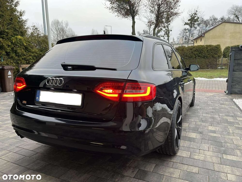 Audi A4 Avant 2.0 TDI ultra - 16