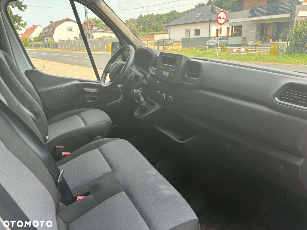 Renault Master - 11