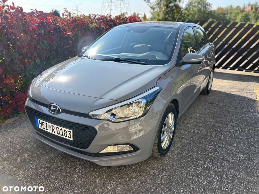 Hyundai i20 1.2 Trend - 6