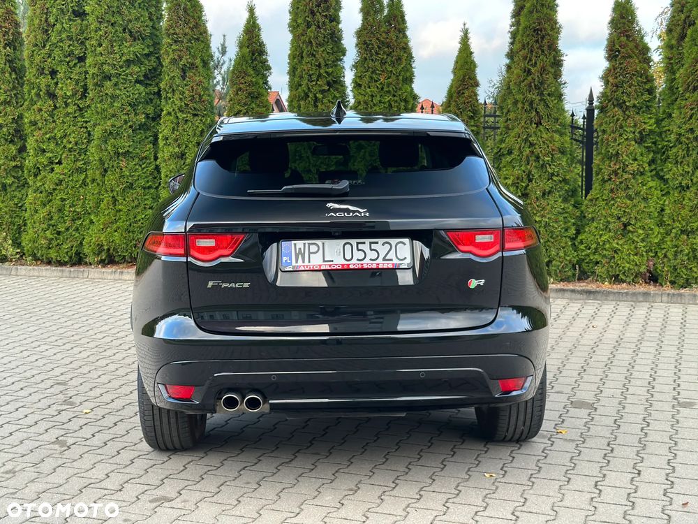 Jaguar F-Pace 20d AWD R-Sport - 16