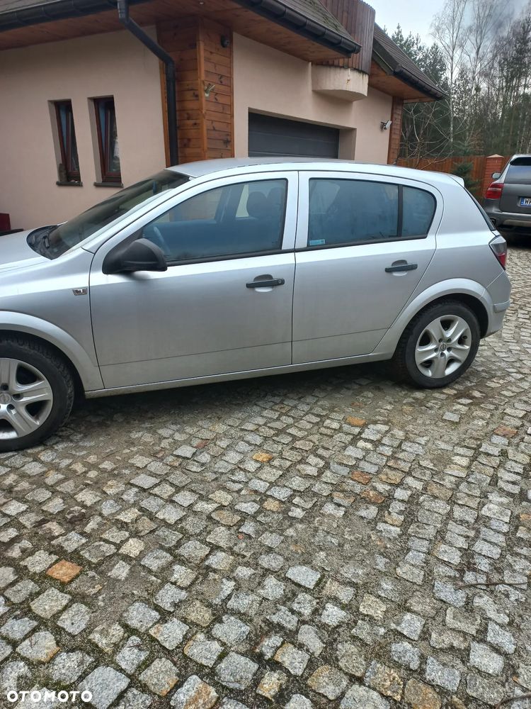 Opel Astra 1.6 Active - 2