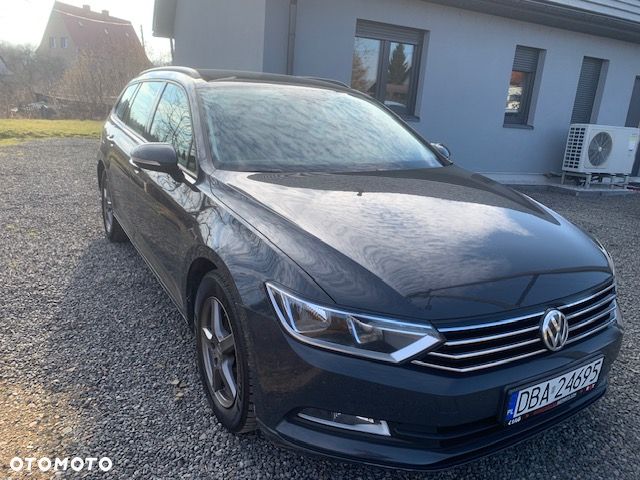 Volkswagen Passat - 3