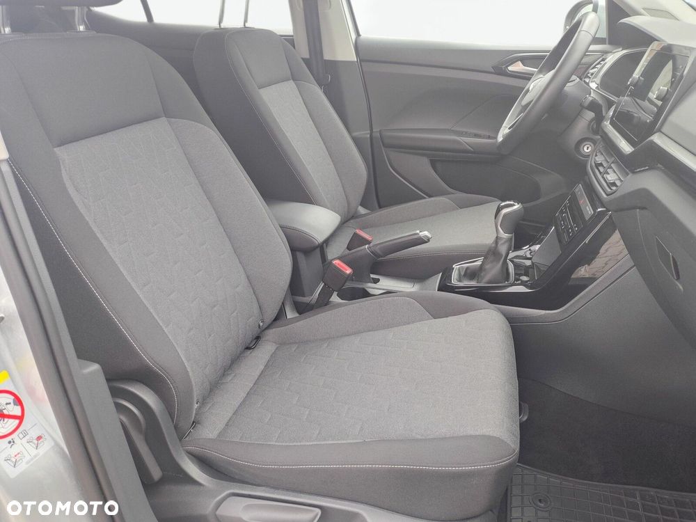 Volkswagen T-Cross - 16