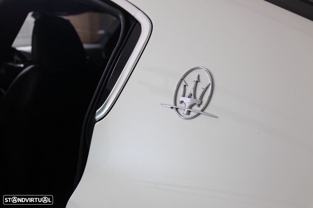 Maserati Ghibli - 38