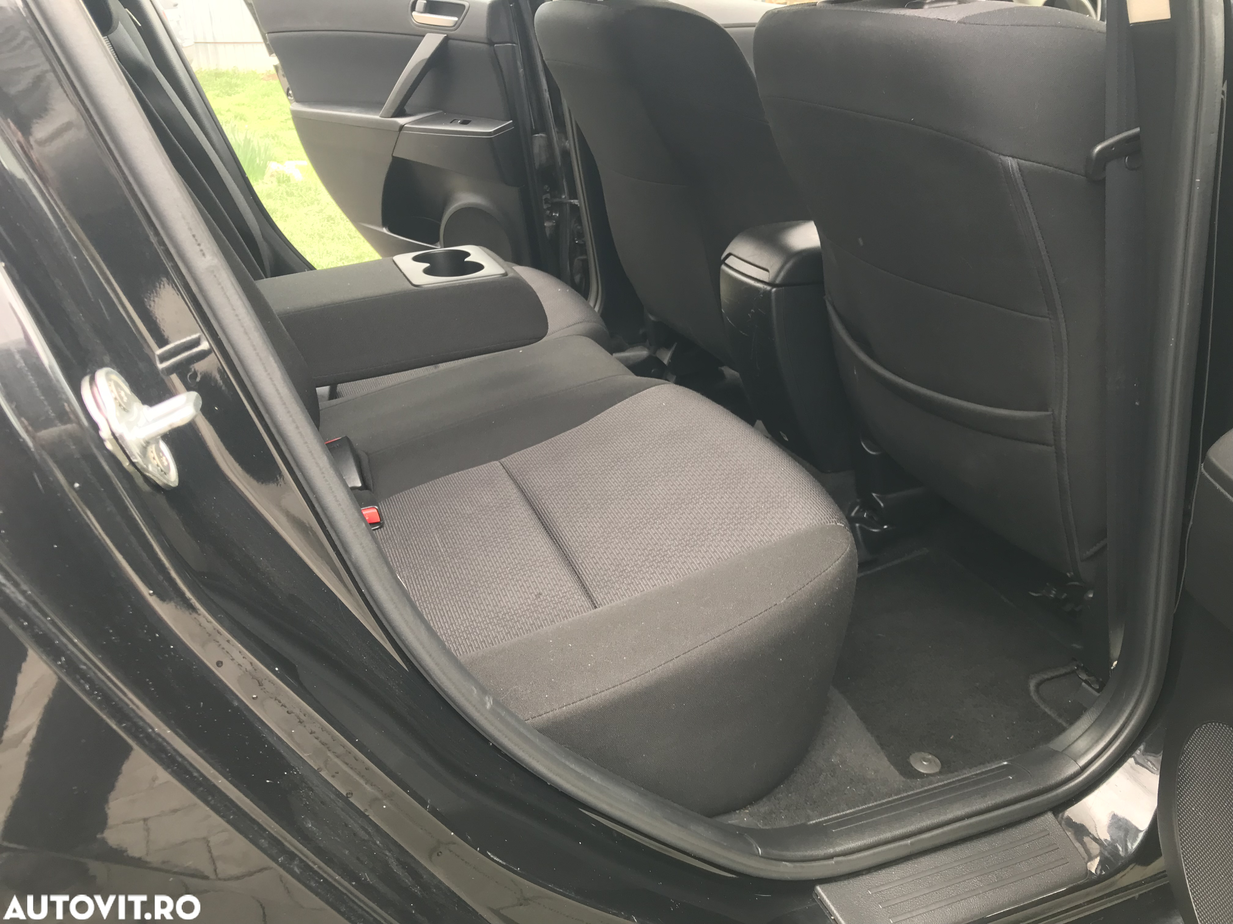 Mazda 3 - 9