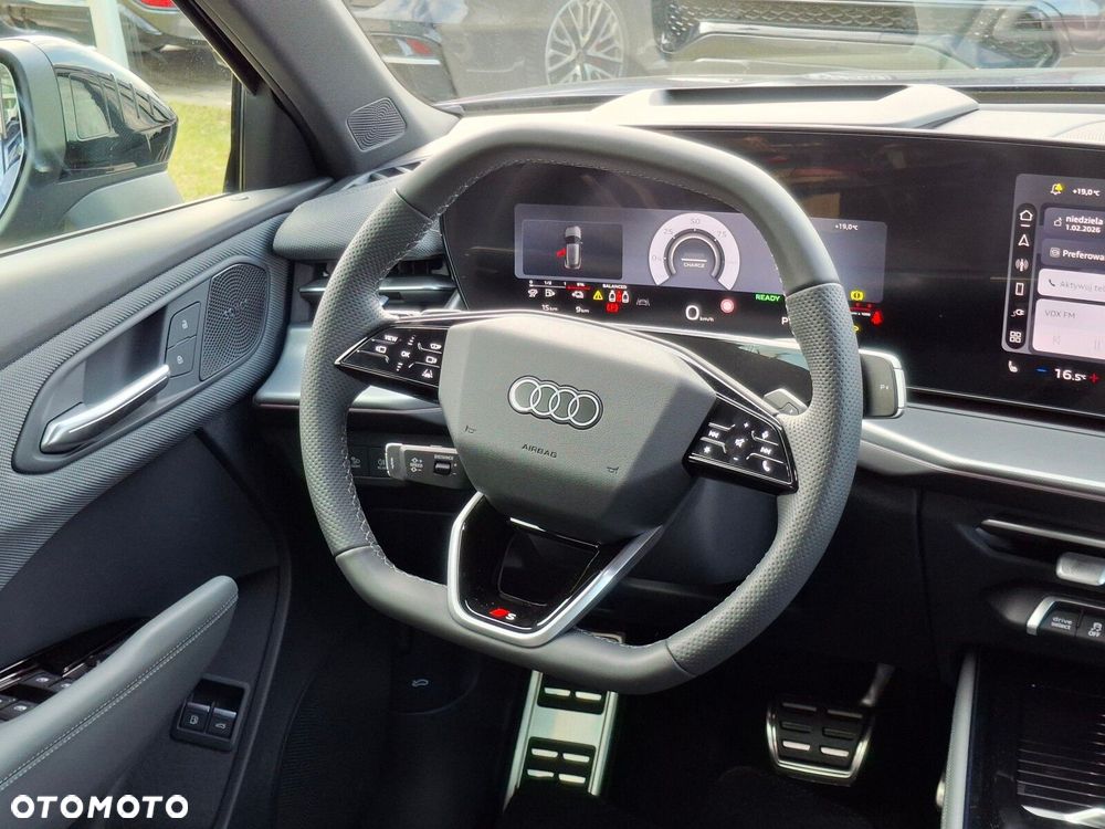 Audi Q3 Sportback - 14