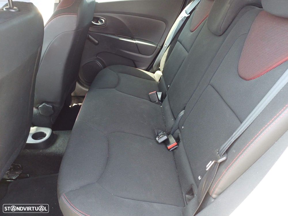 Renault Clio Sport Tourer dCi 75 Expression - 6