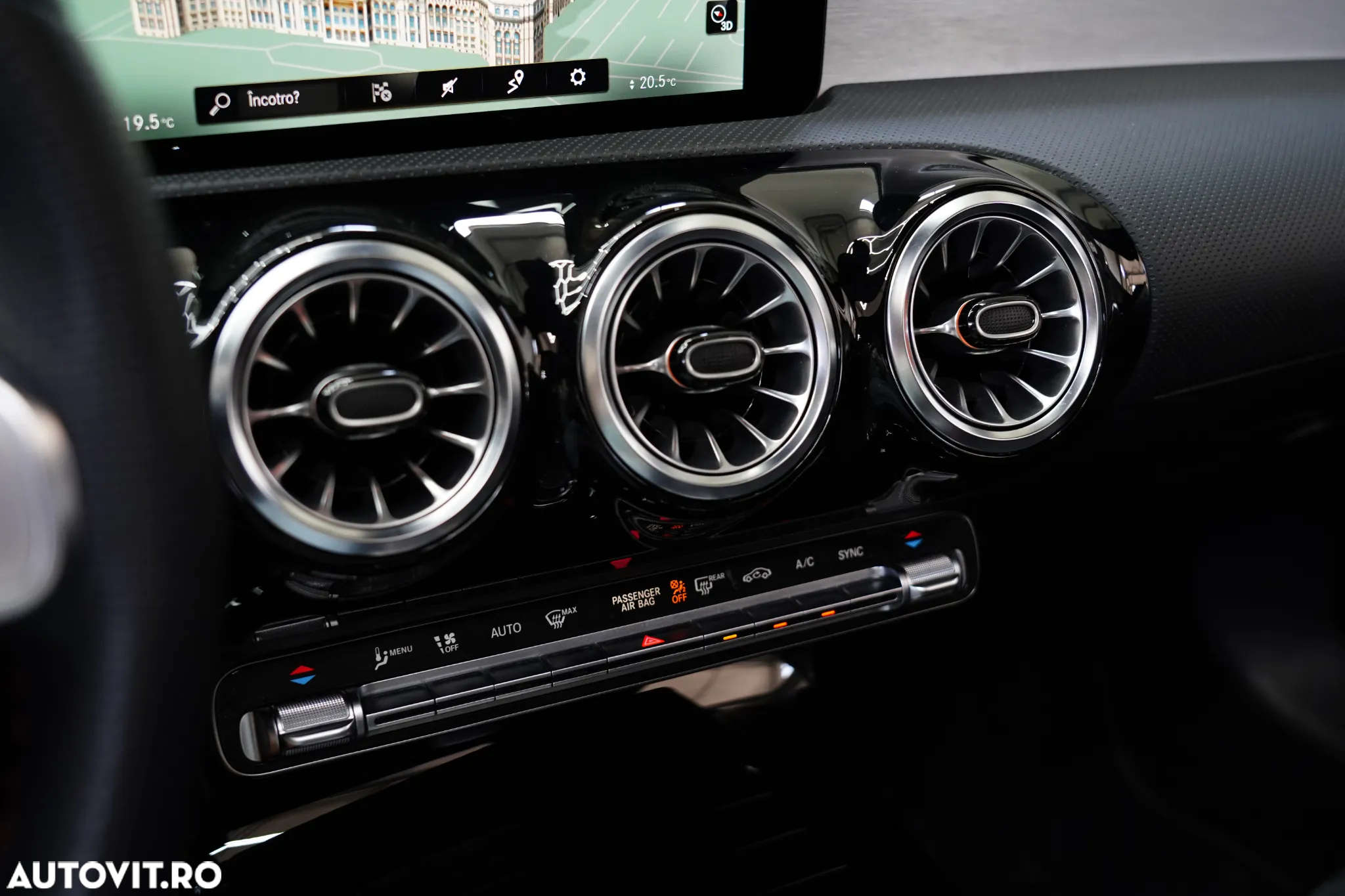 Mercedes-Benz A 180 7G-DCT AMG Line - 28