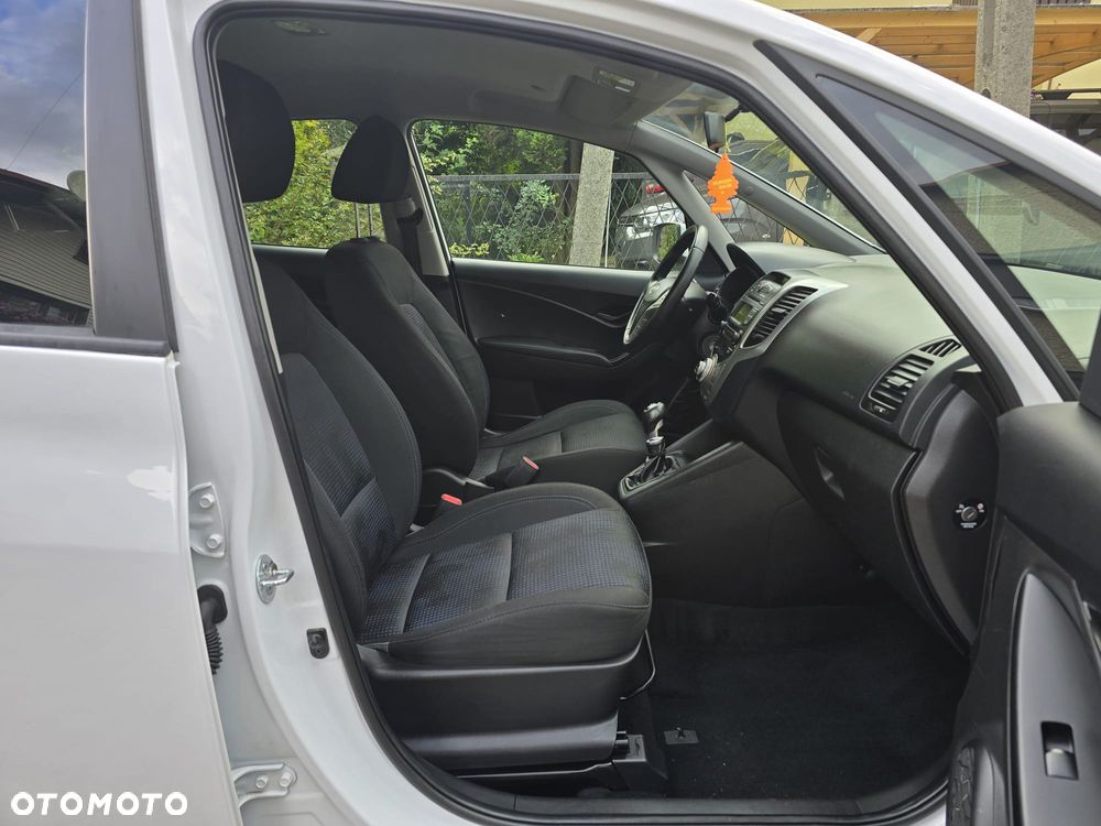 Hyundai ix20 1.4 blue Comfort - 30