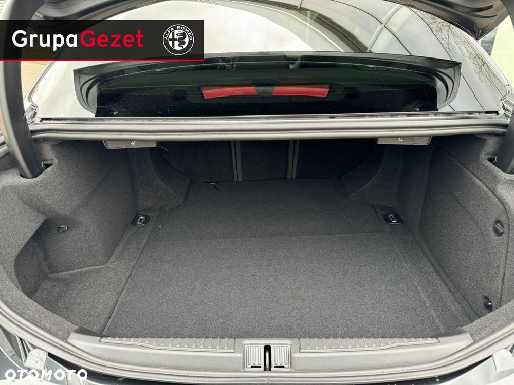 Alfa Romeo Giulia - 15