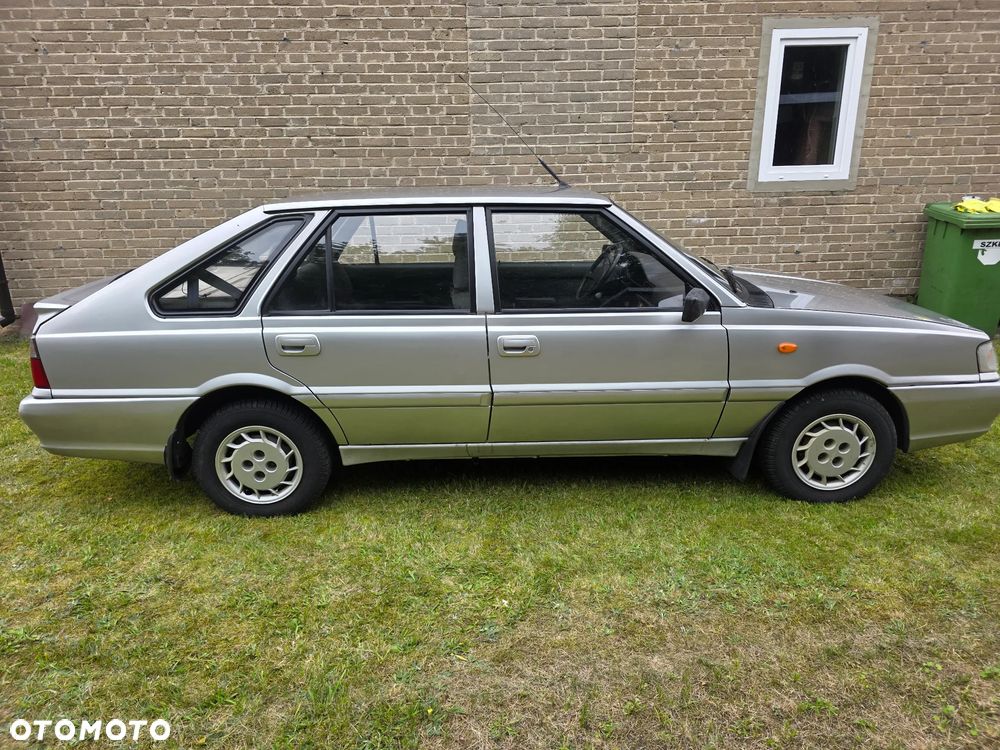 Polonez Caro - 6