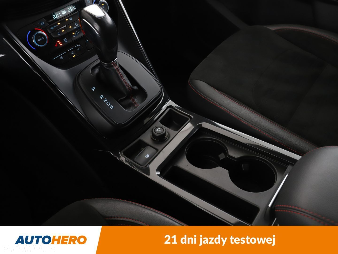 Ford Kuga - 23
