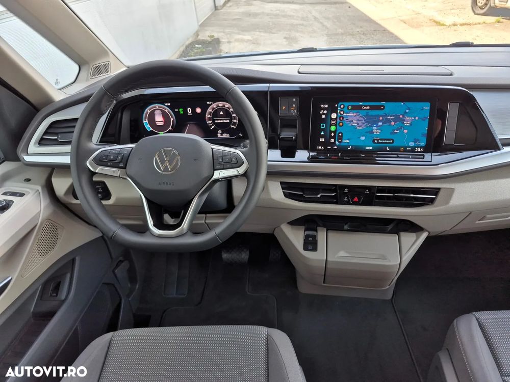 Volkswagen Multivan - 5
