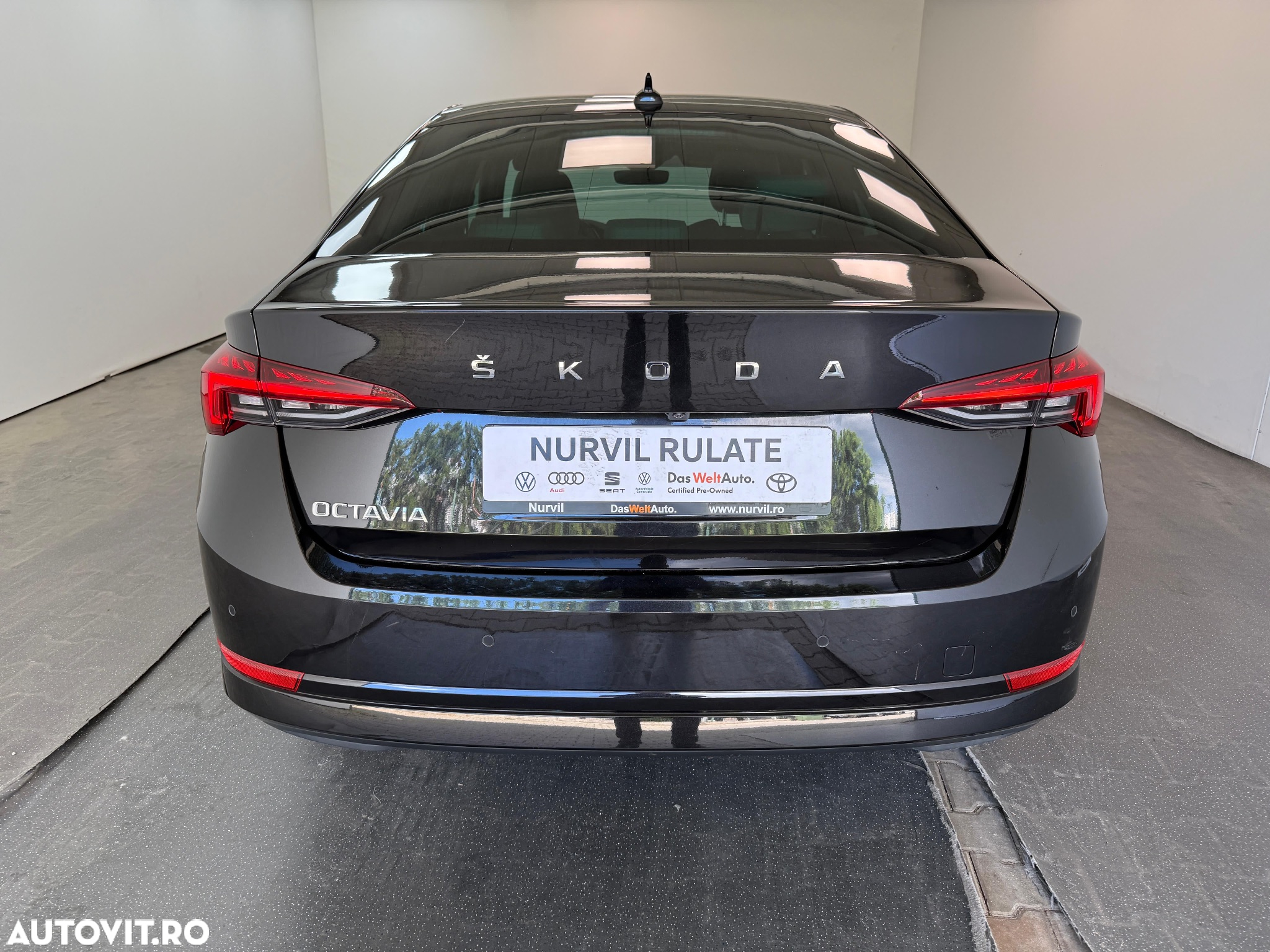 Skoda Octavia 2.0 TDI DSG Style - 10