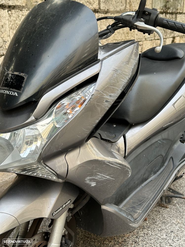 Honda PCX125 - 10
