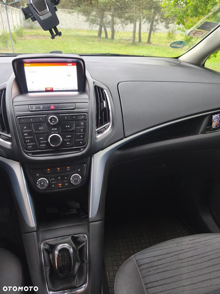 Opel Zafira Tourer 1.4 Turbo drive - 3