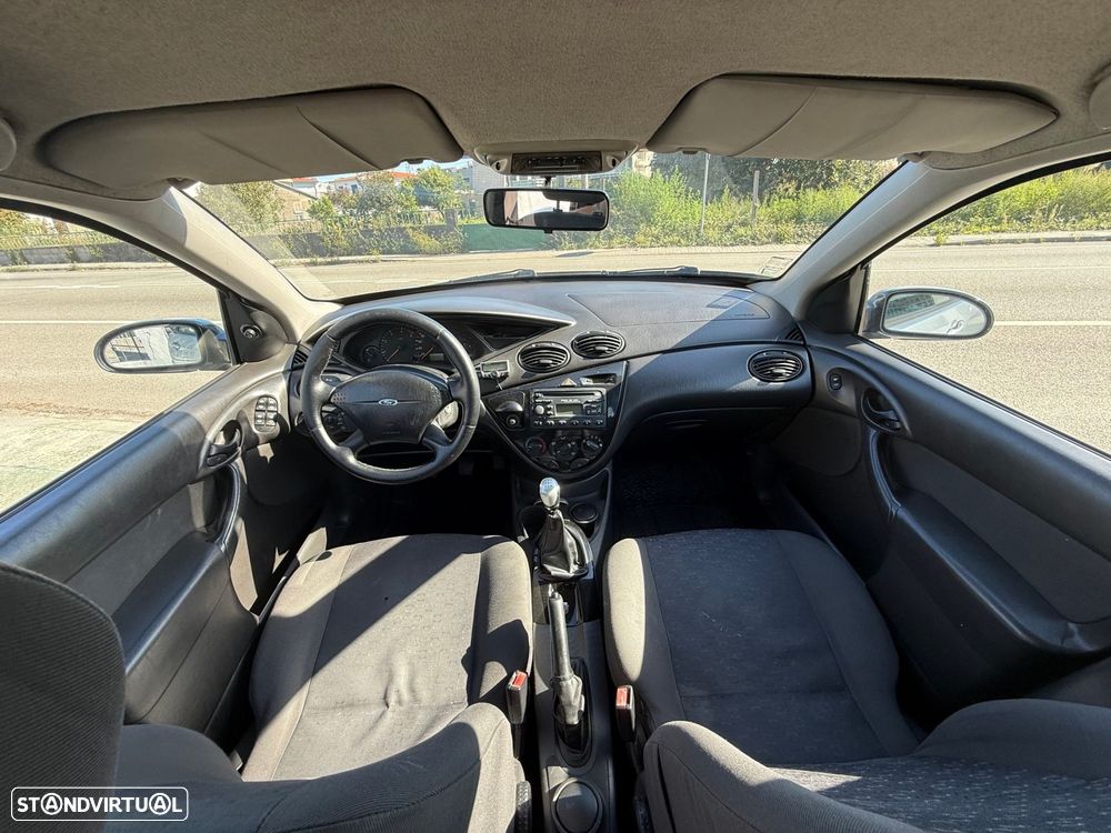 Ford Focus SW 1.8 TDdi Comfort - 13